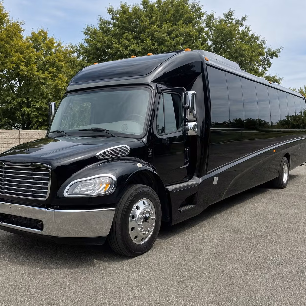 corporate event bus rentals in cincinnati