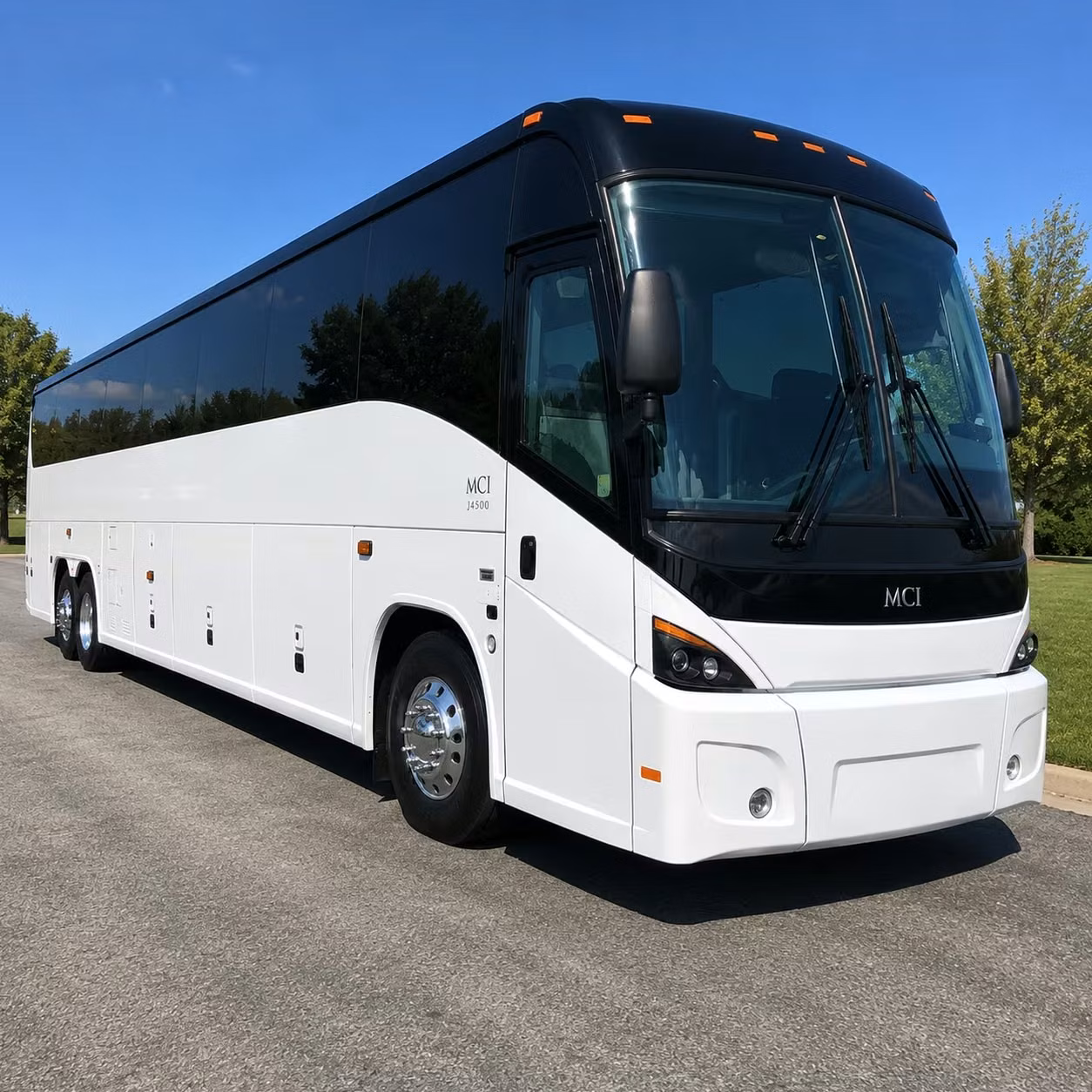 smooth hotel shuttle service between cvg and downtown cincinnati hotels